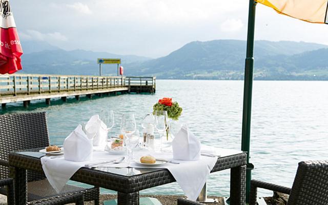 Hotel-Restaurant Kaisergasthof Weyregg Exterior photo